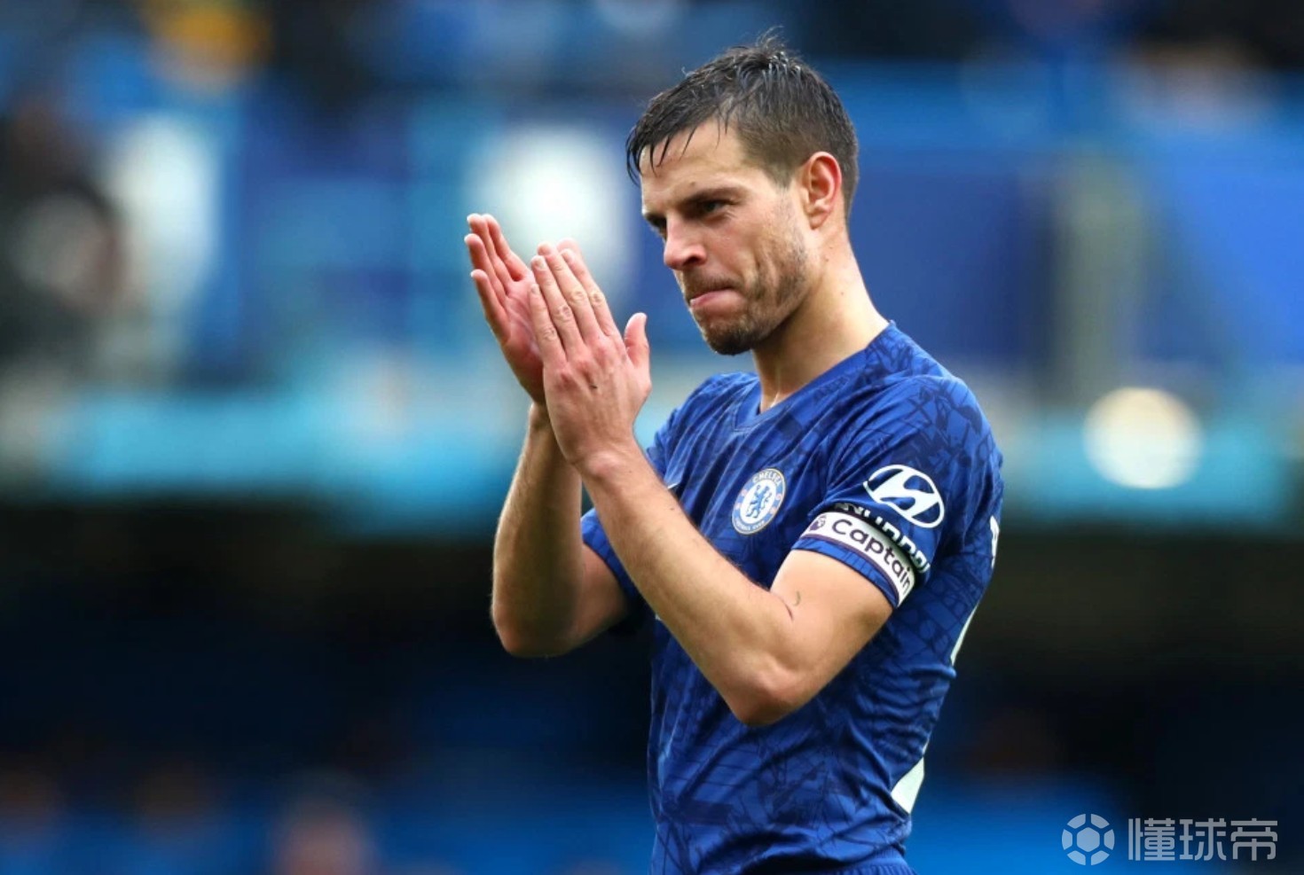 爱游戏体育官网-太阳队队长再次获得MVP殊荣，实力超群