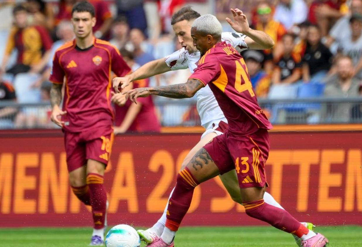 爱游戏APP-罗马主场失利，欧战资格岌岌可危