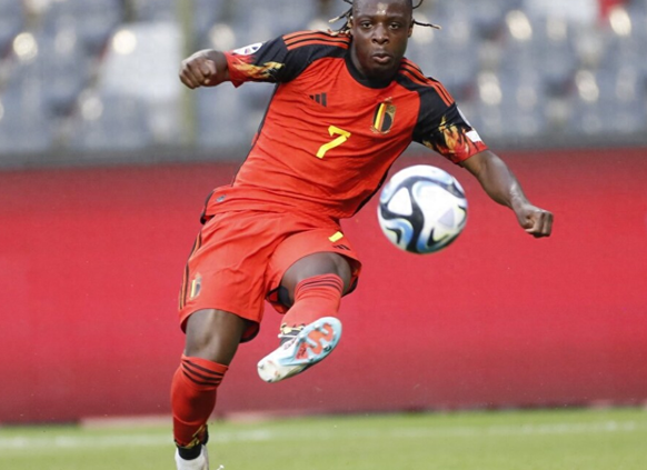 瑞典国家队备战欧预赛,争取胜利 瑞典国家队备战欧预赛,争取胜利