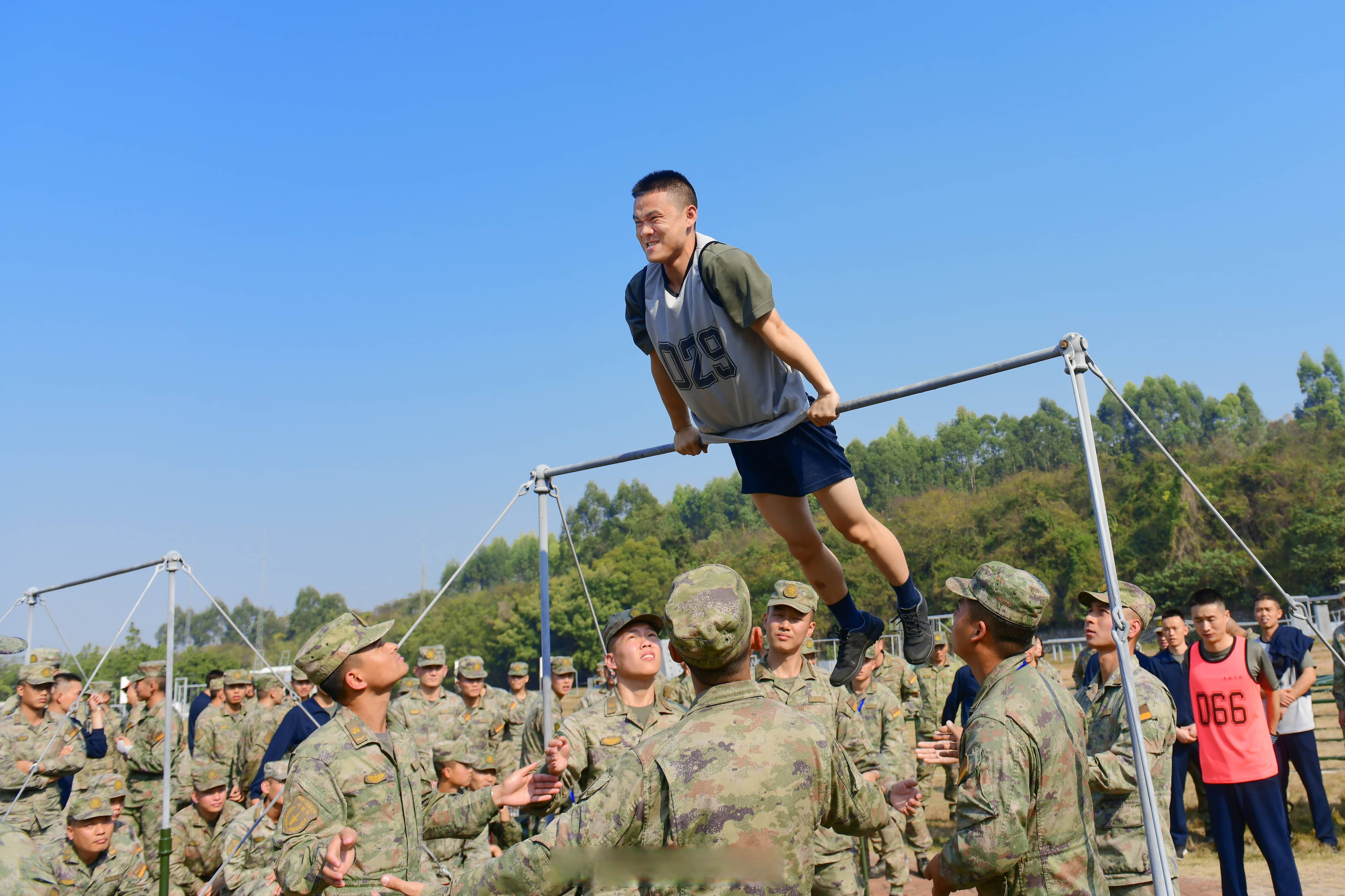 火箭球队进入紧张备战模式，士气高昂备战下一场的简单介绍