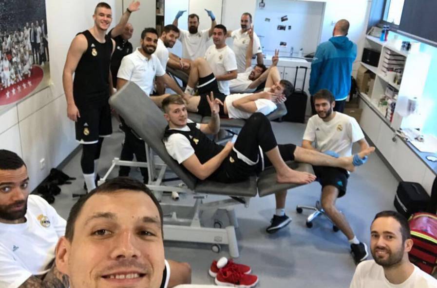 以心换心！球场上的情感碰撞！