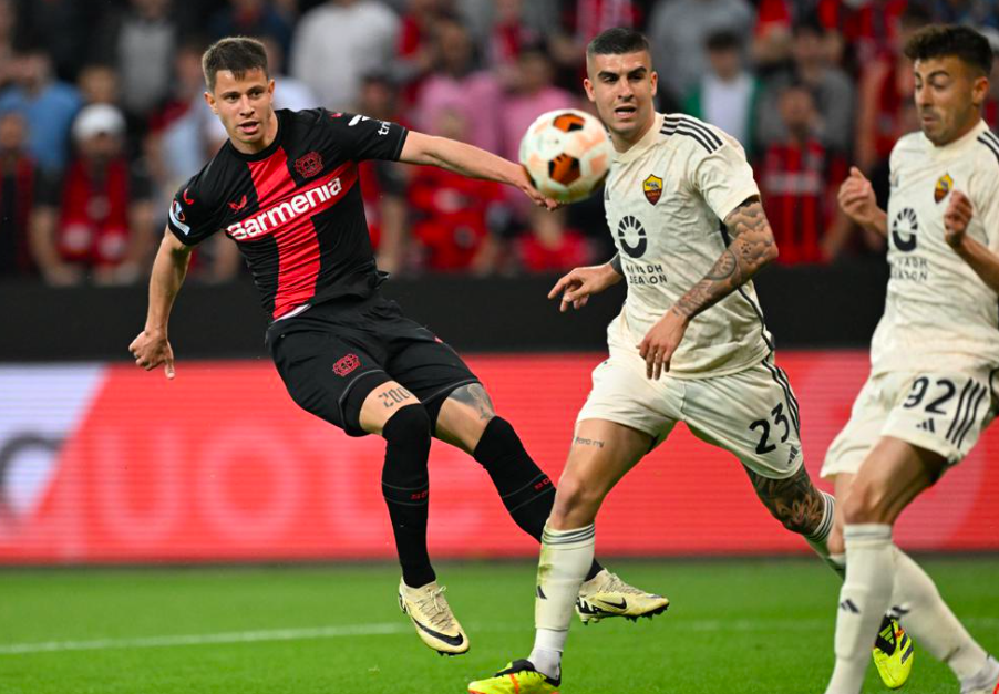 勒沃库森外援表现出色，逐渐适应德国足球的简单介绍